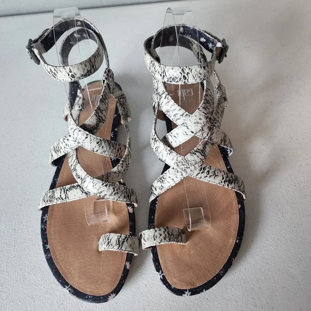 Cabi Sandals "NEW" - Picture 4 of 15